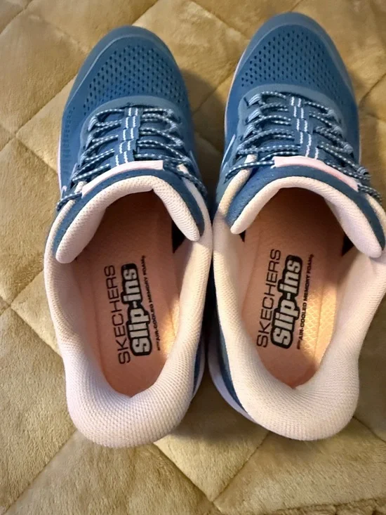 Skechers Adventure Women's Blue and Pink Athletic Walking Shoes - Picture 3 of 4